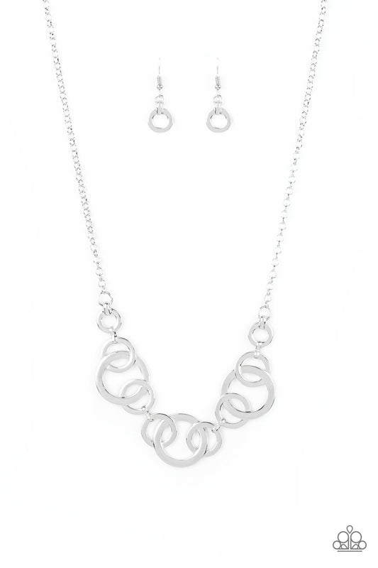 Paparazzi Necklaces - Going In Circles - Silver