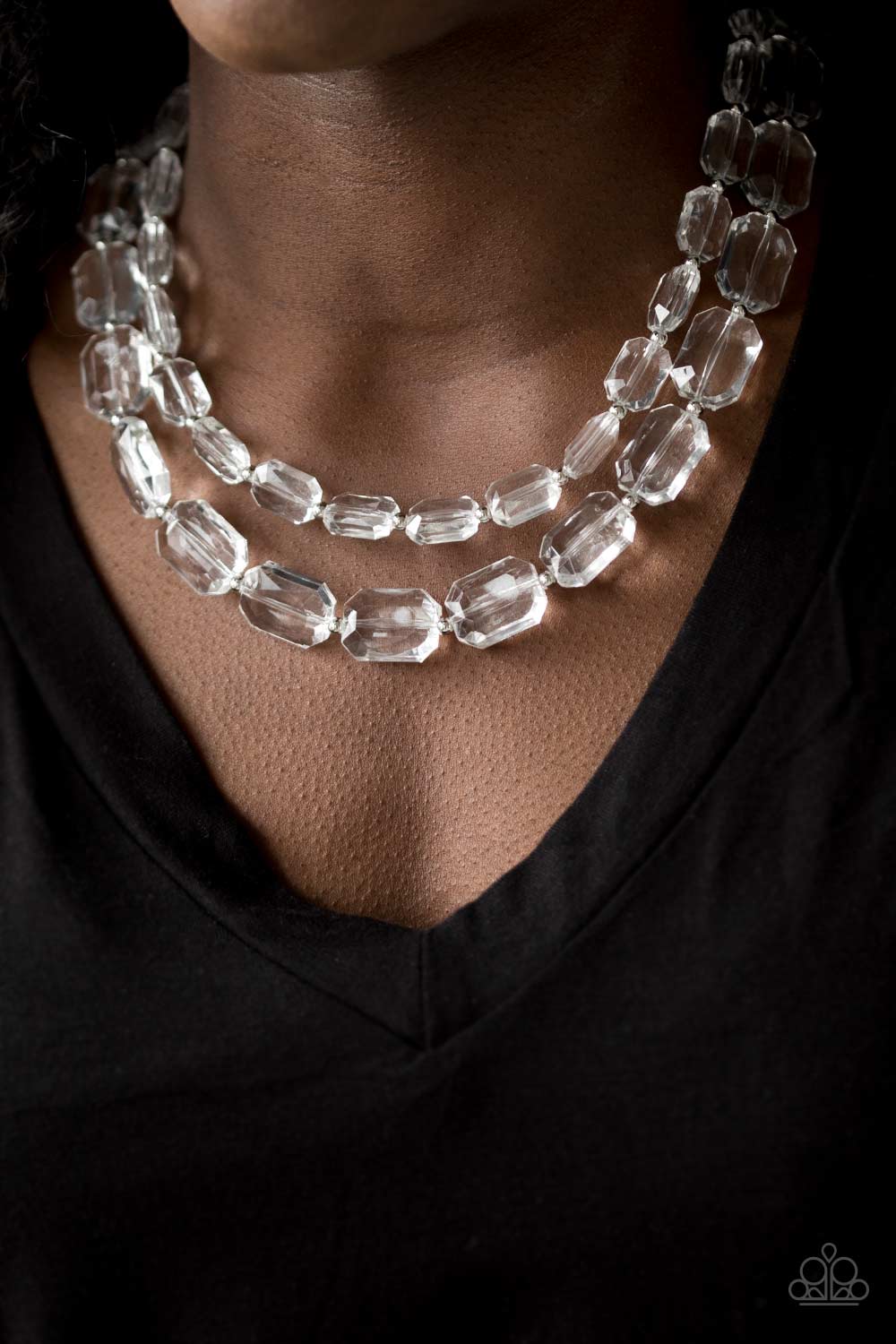 Paparazzi Necklaces - Ice Bank - White