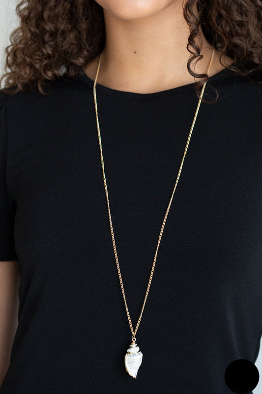 Paparazzi Necklaces - Breaking Out of My Shell - Gold
