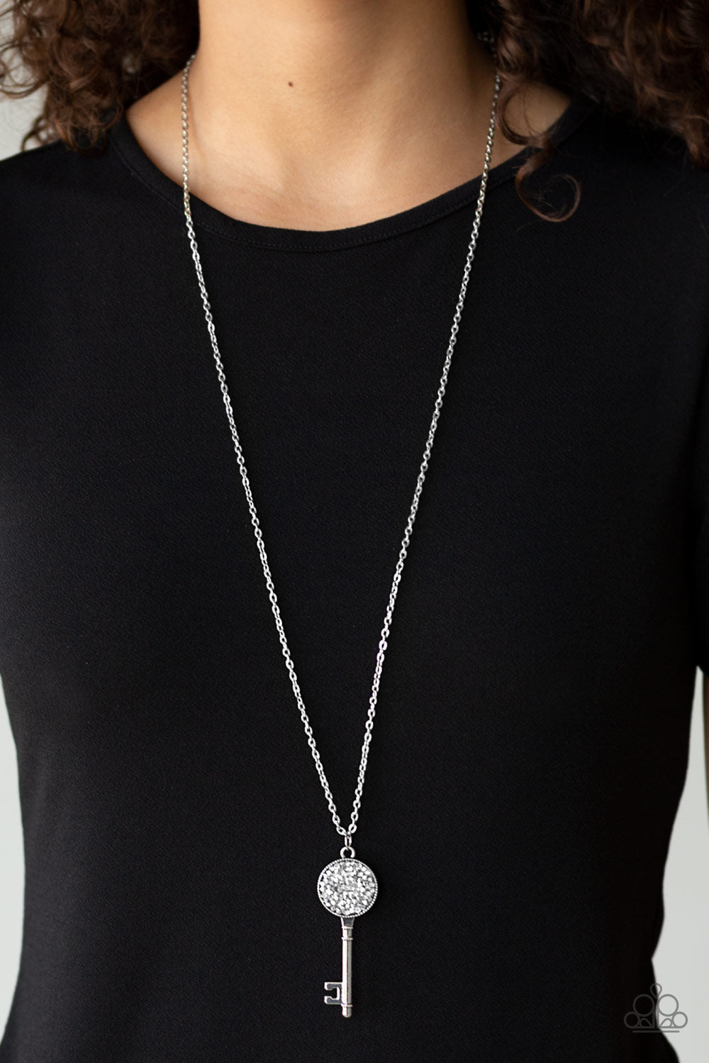 Paparazzi Necklaces - Key Keepsake - White
