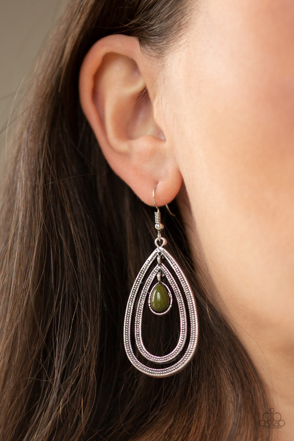 Paparazzi Earrings - Drops of Color - Green