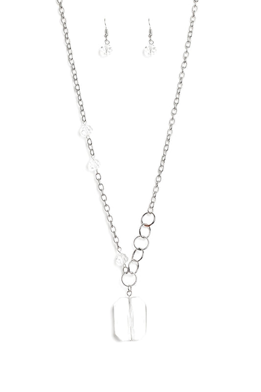 Paparazzi Necklaces - Never a Dull Moment - White