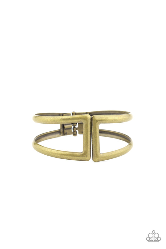 Paparazzi Bracelets - Geo Glam - Brass