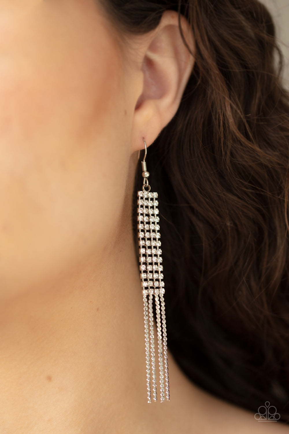 Paparazzi Earring ~ Candlelight Cruise - White – Paparazzi Jewelry, Online  Store