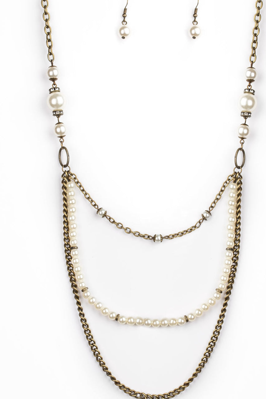 Paparazzi Necklaces - Very Vintage - Brass