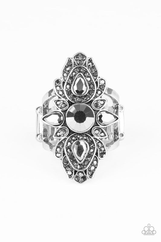 Paparazzi Rings - Glam Demand - Silver