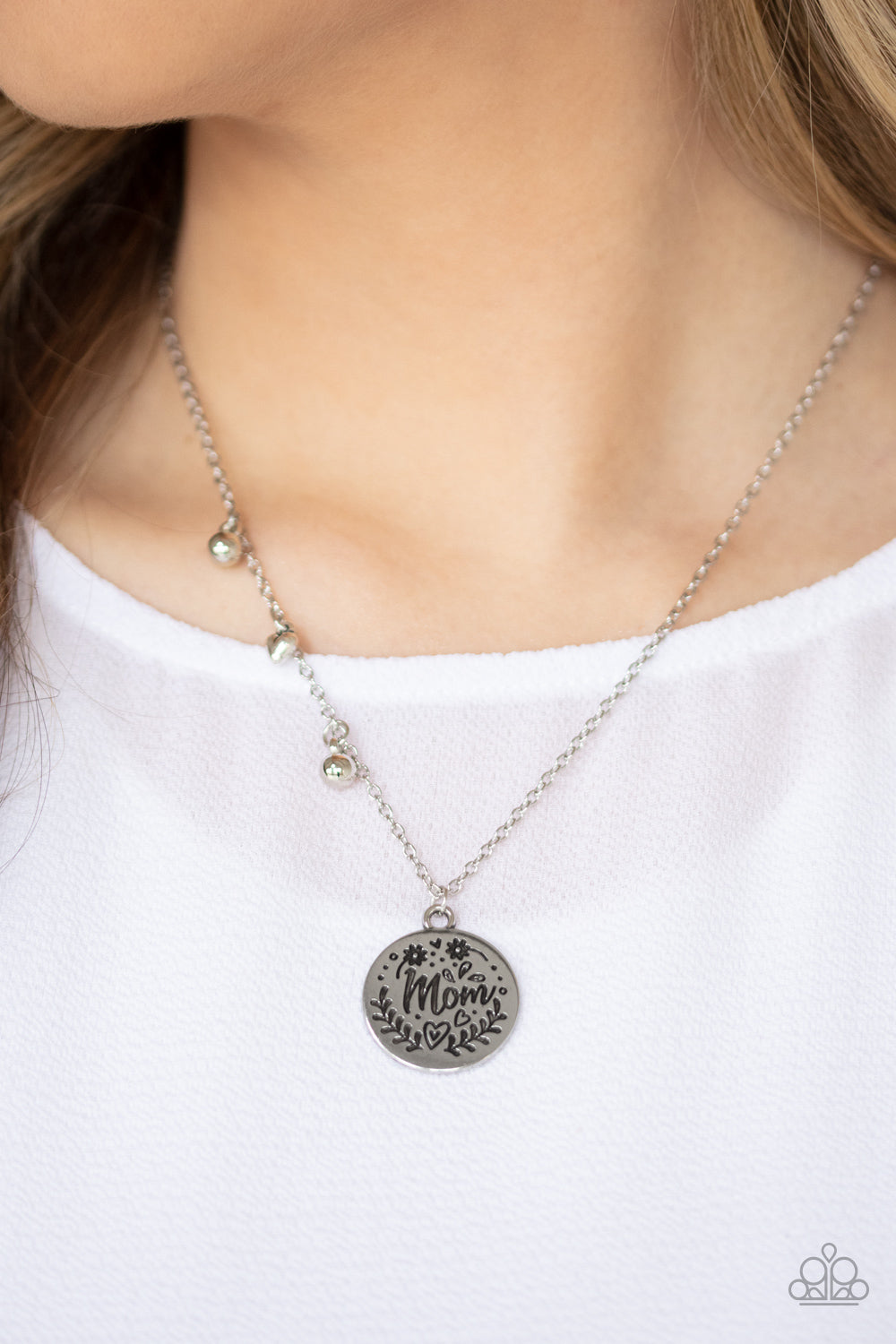 Paparazzi Necklaces - Mom Mantra - Silver