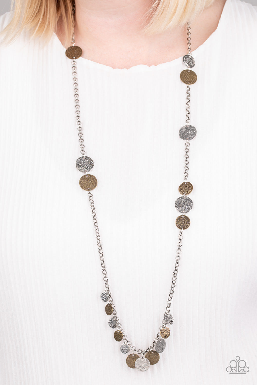 Paparazzi Necklaces - Trailblazing Trinket - Multi