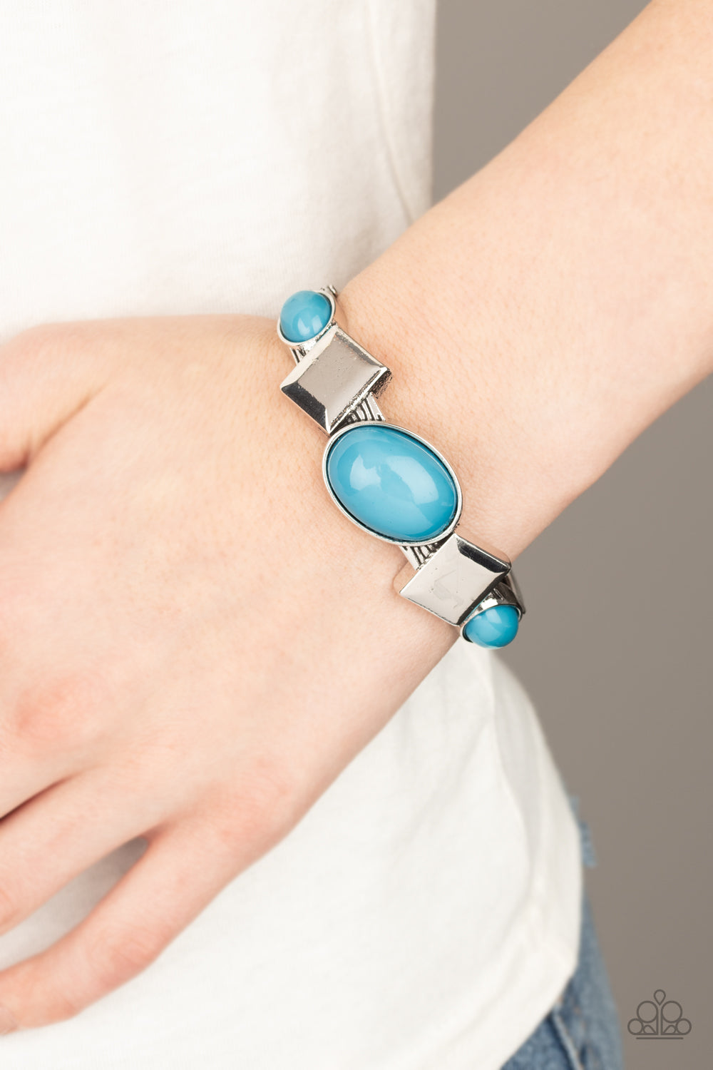 Paparazzi Bracelets - Abstract Appeal - Blue