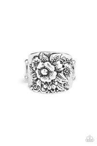 Paparazzi Rings - Tropical Bloom - Silver
