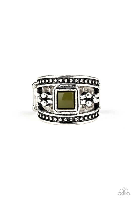 Paparazzi Rings - Vivid View - Green