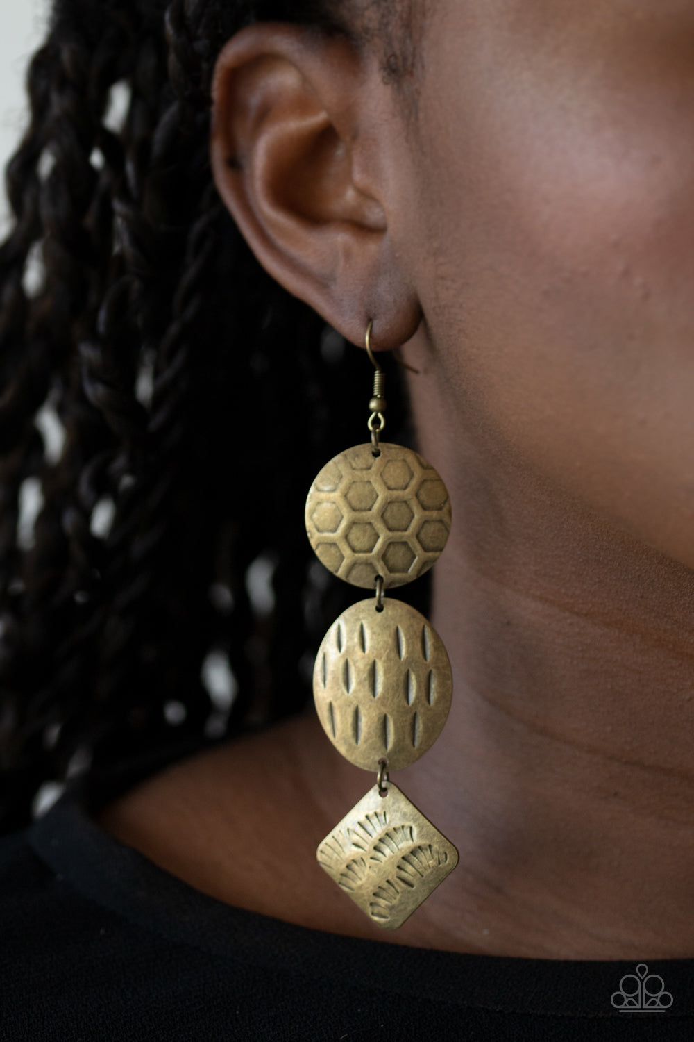 Paparazzi Earrings - Mixed Movement - Brass