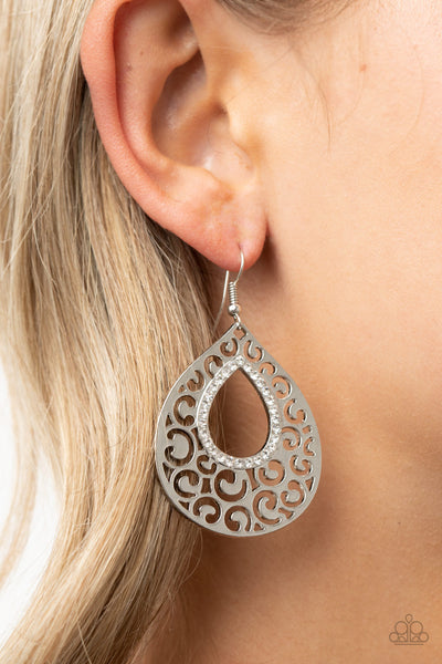 Paparazzi Earrings - Airy Applique - White