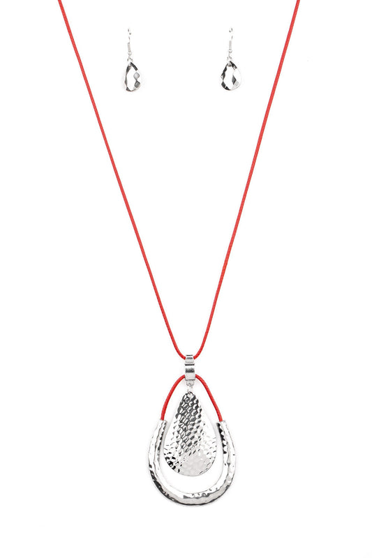 Paparazzi Necklaces - Texture Trekker - Red