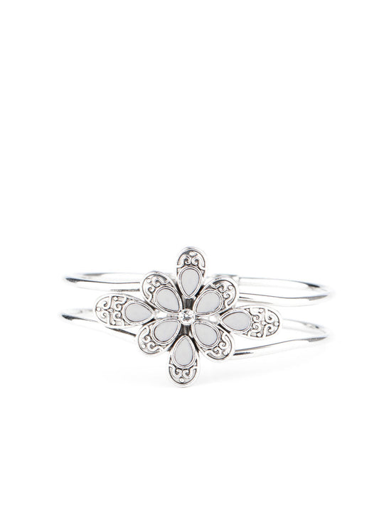 Paparazzi Bracelets - Go With The Florals - Silver
