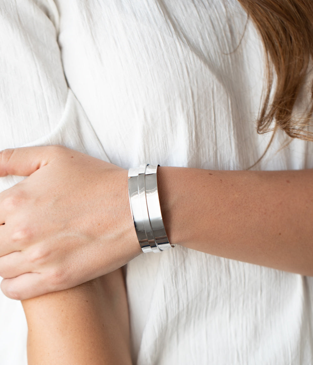 Paparazzi Bracelets - A HAUTE Number - Silver