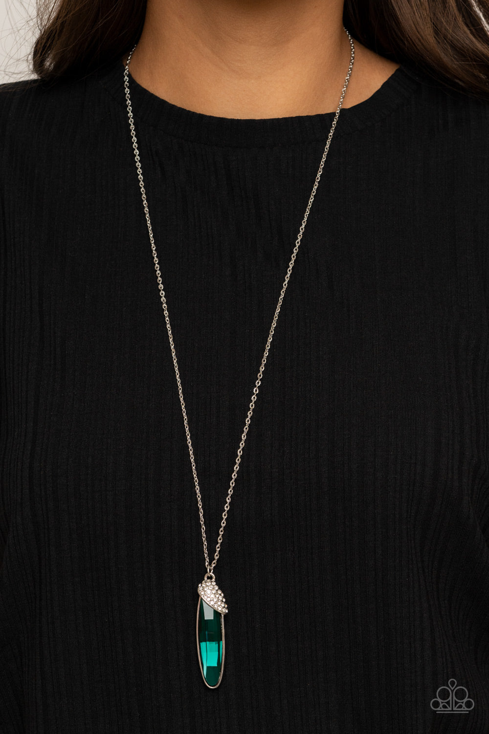 Paparazzi Necklaces - Spontaneous Sparkle - Green