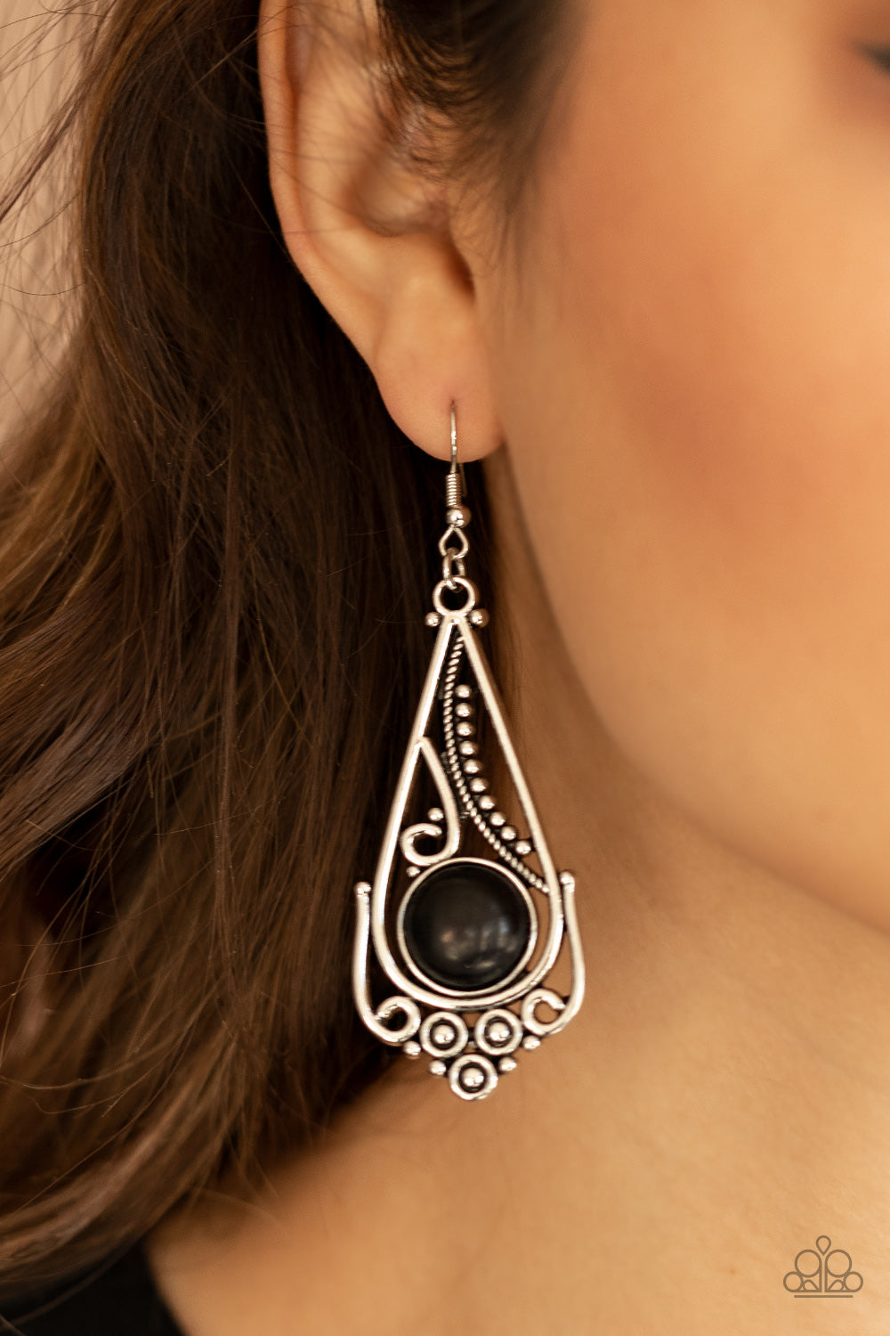 Paparazzi Earrings - Canyon Climate - Black