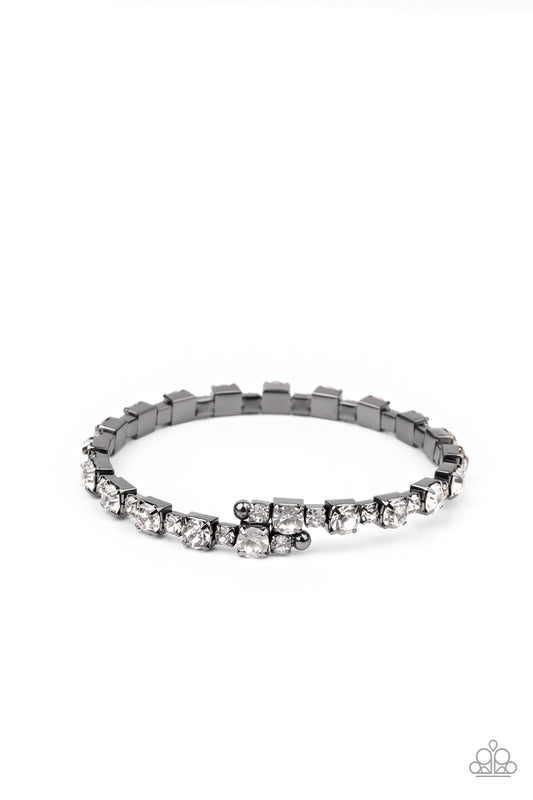 Paparazzi Bracelets - Photo Op - Black