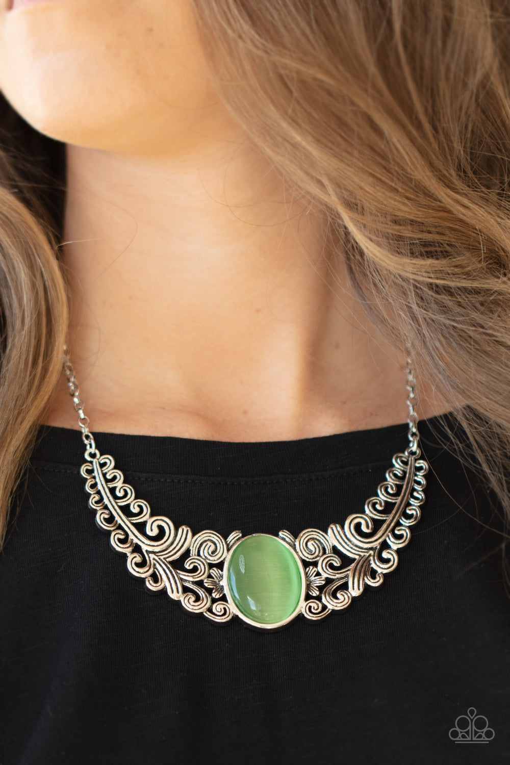 Paparazzi Necklaces - Celestial Eden - Green