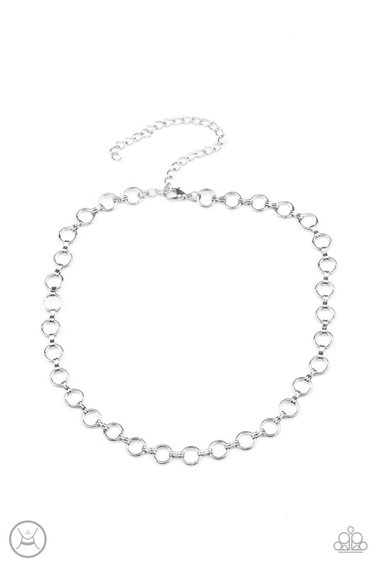 Paparazzi Necklaces - Insta Connection - Silver
