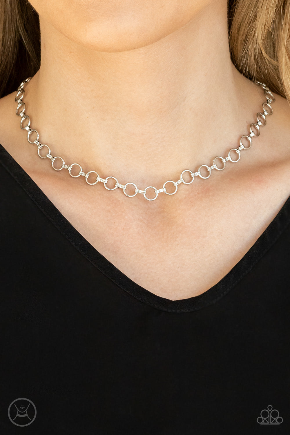 Paparazzi Necklaces - Insta Connection - Silver