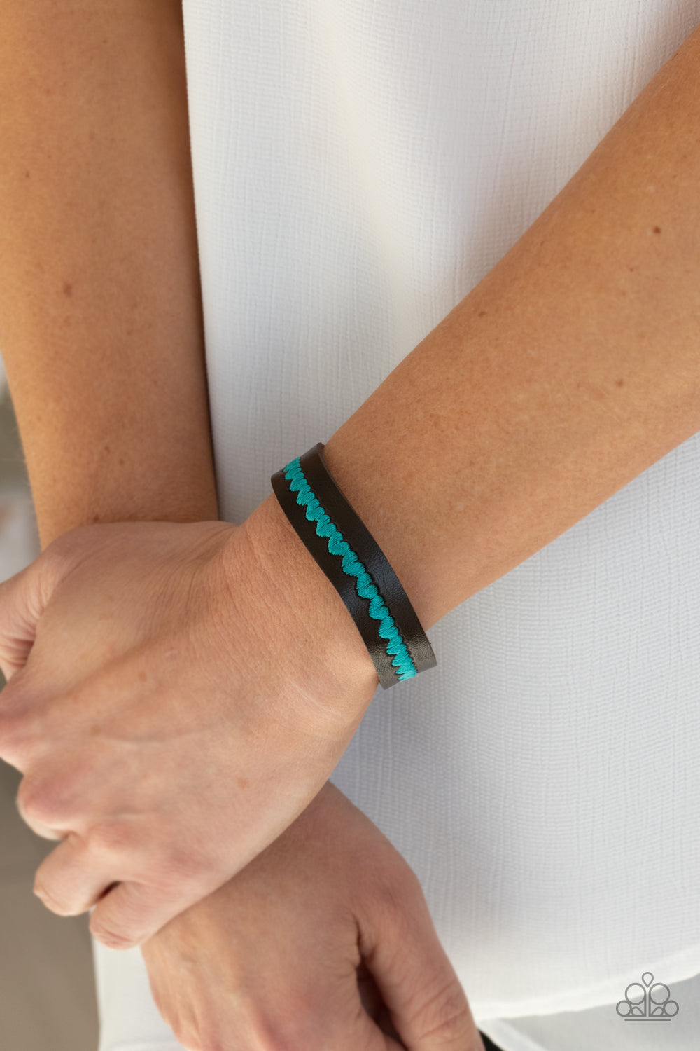 Paparazzi Urban Collection - Made With Love - Blue