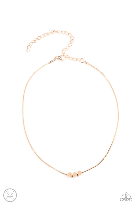Paparazzi Necklaces - Dynamically Dainty - Gold