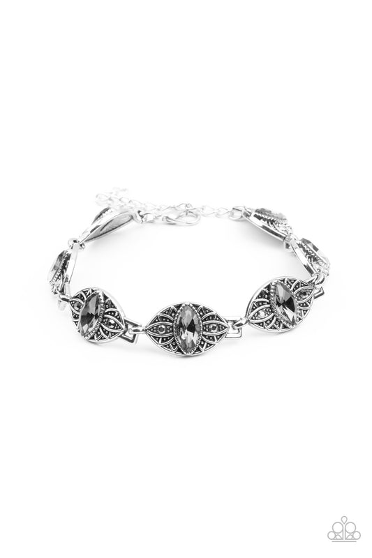 Paparazzi Bracelets - Crown Privilege - Silver