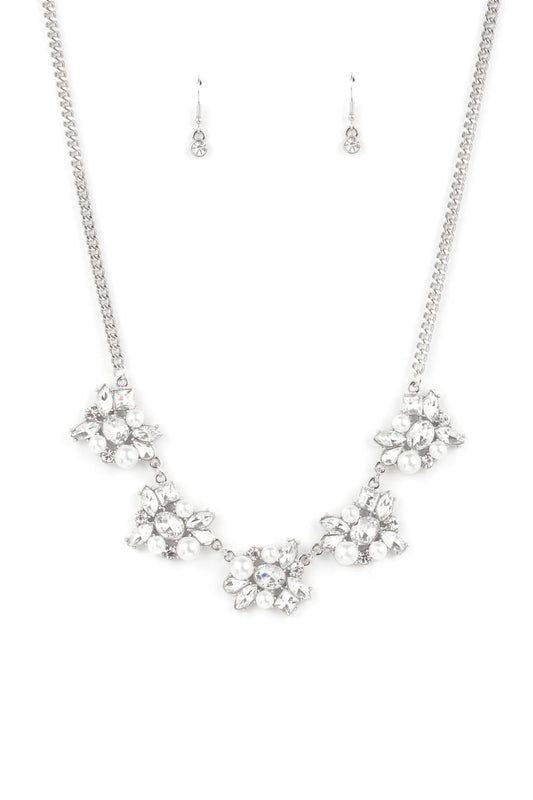 Paparazzi Necklaces - HEIRESS of Them All - White