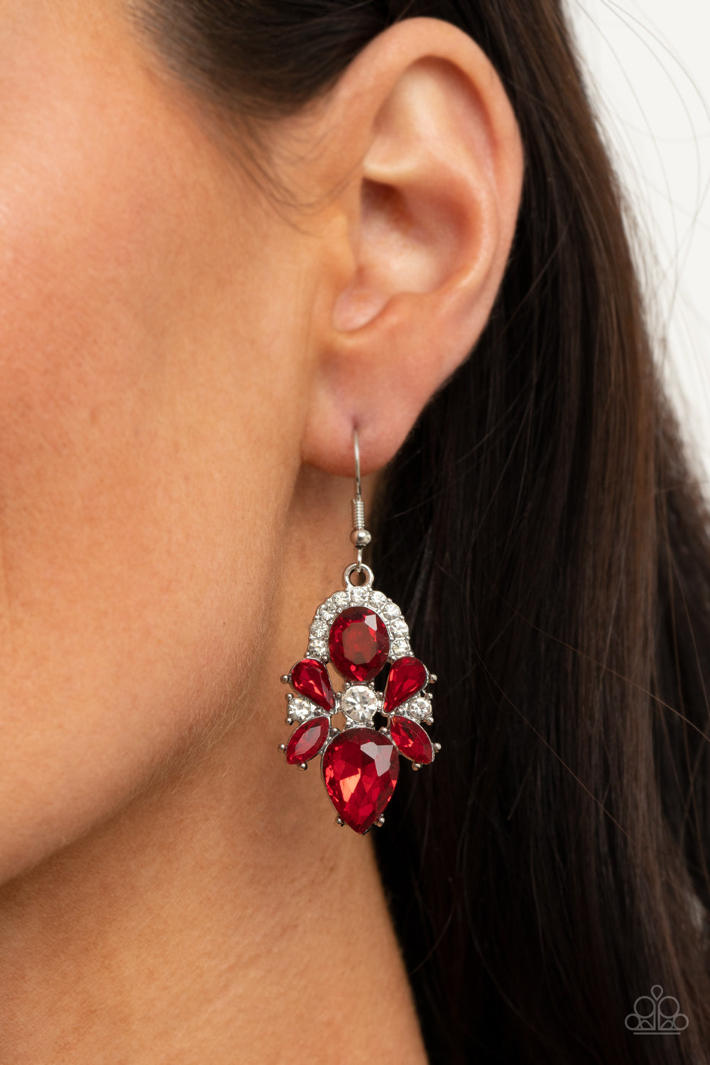 Paparazzi Earrings - Stunning Starlet - Red