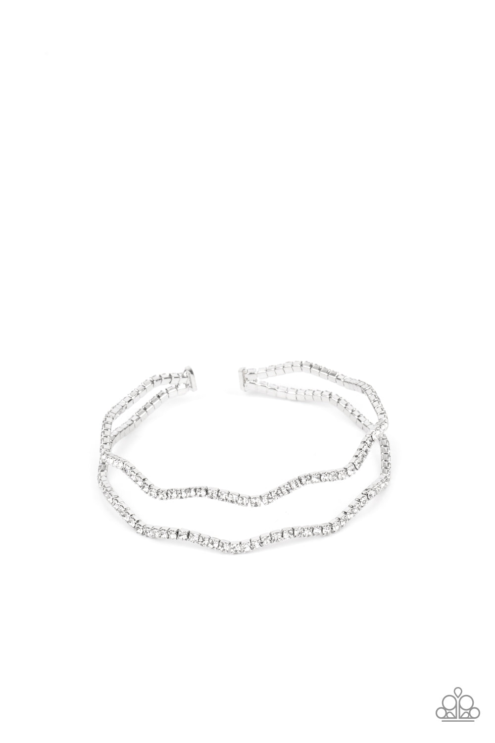 Paparazzi Bracelets - Delicate Dazzle - White