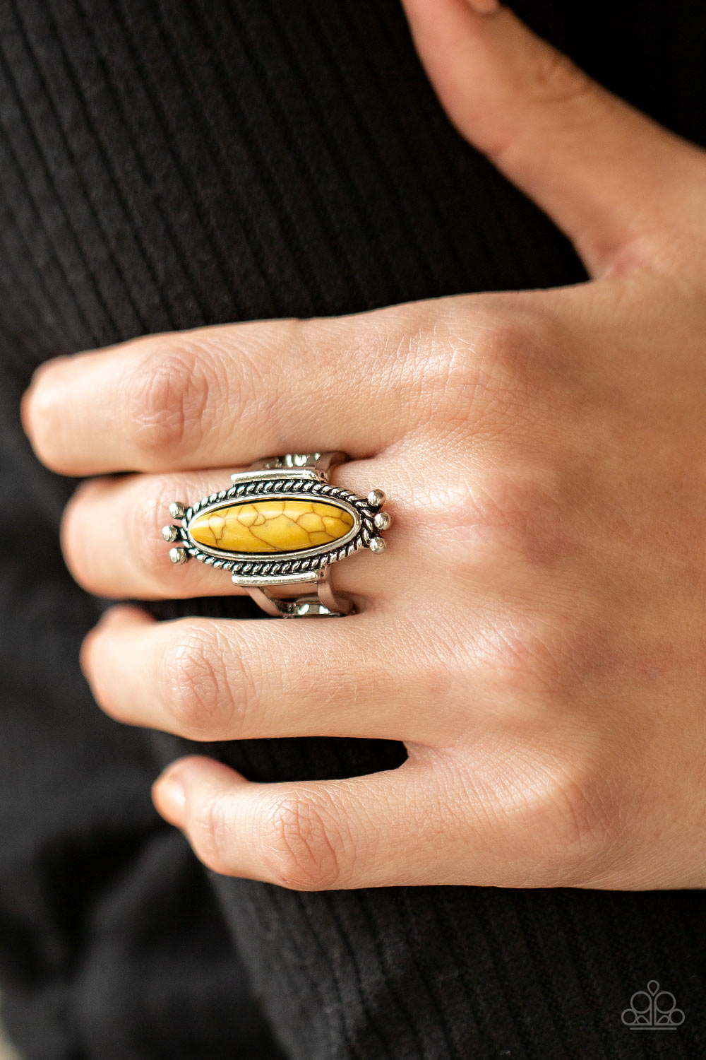 Paparazzi Rings - Sahara Escape - Yellow