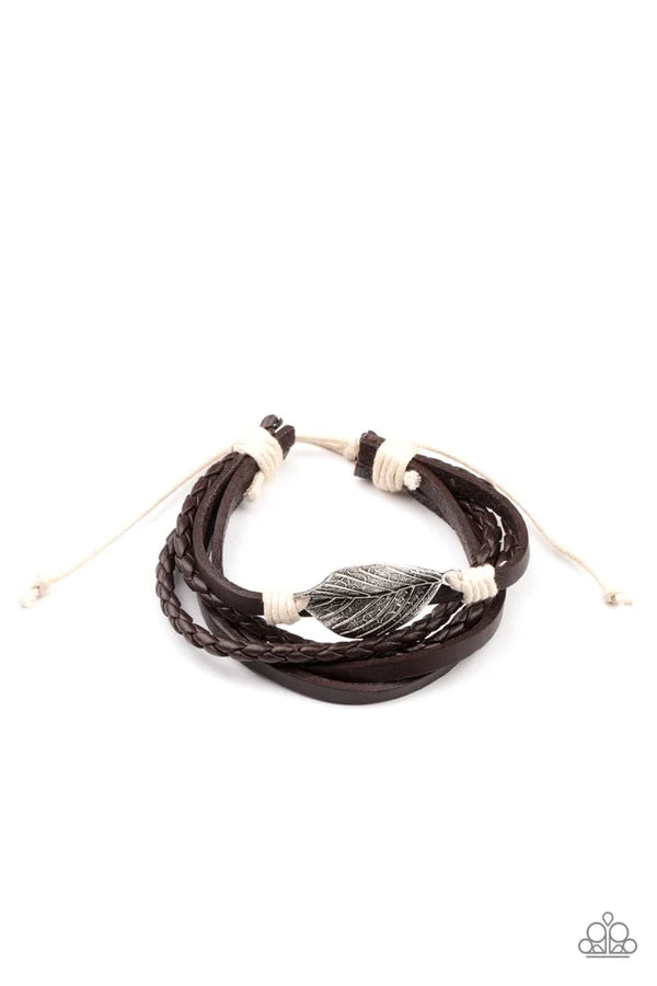 Paparazzi Urban Collection - Frond and Center - Brown