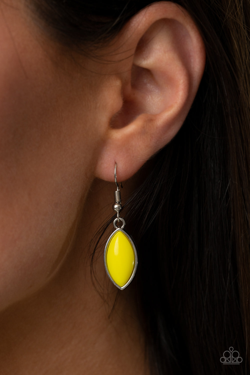 Paparazzi Necklaces - Viva La Vacation - Yellow