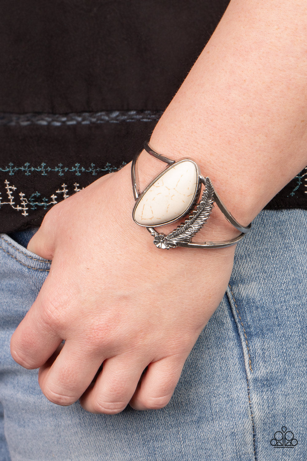 Paparazzi Bracelets - Out In The Wild - White Cuff