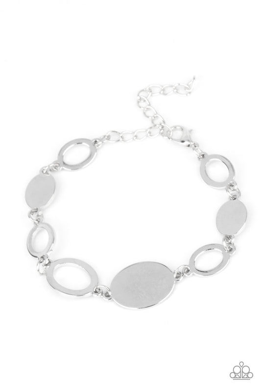 Paparazzi Bracelets - Oval and Out - Silver