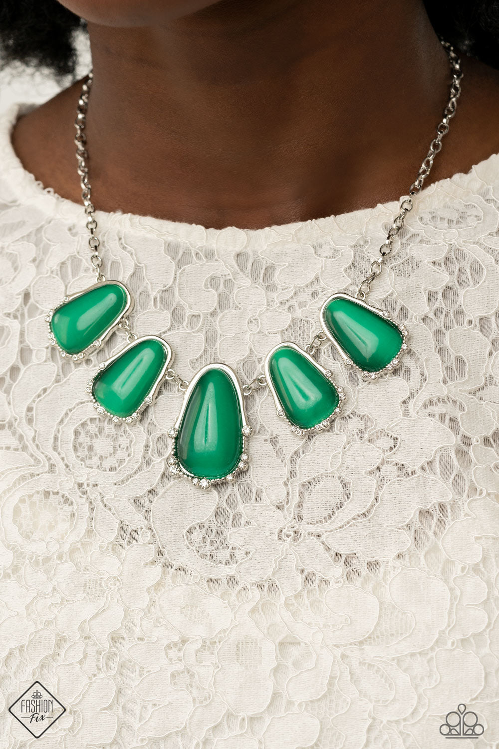 Paparazzi Necklaces - Newport Princess - Green - Fashion Fix