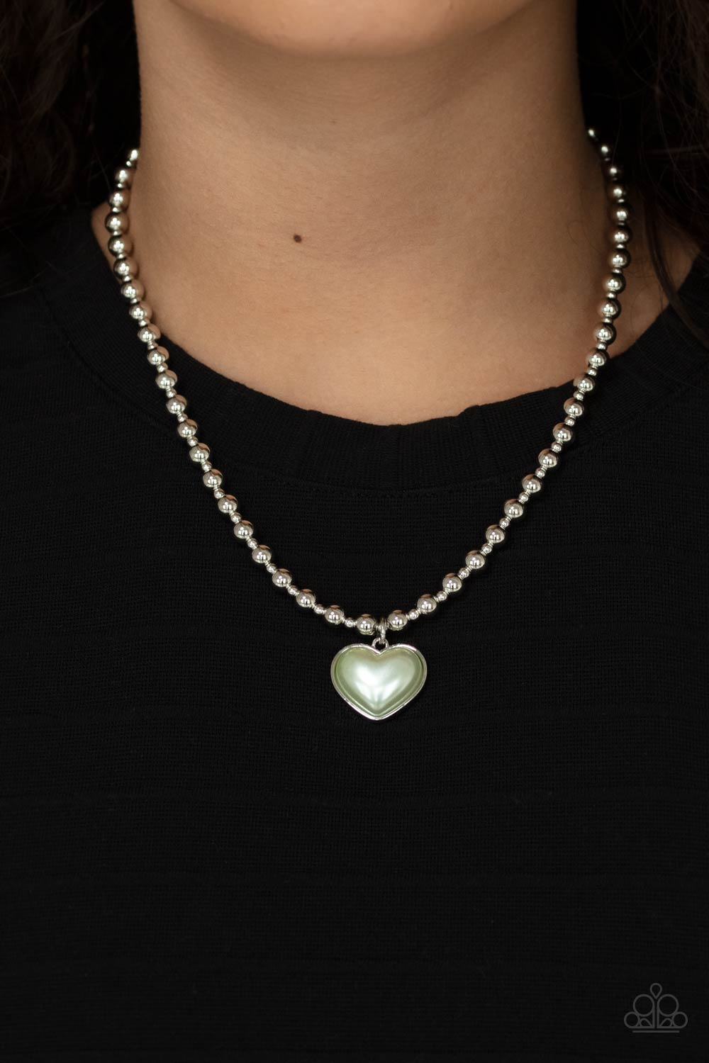 Paparazzi Necklaces - Heart Full of Fancy - Green