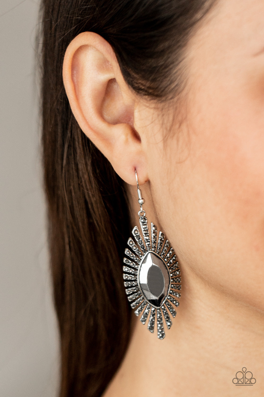 Paparazzi Earrings - Who Is The Fiercest Of Them All - Silver