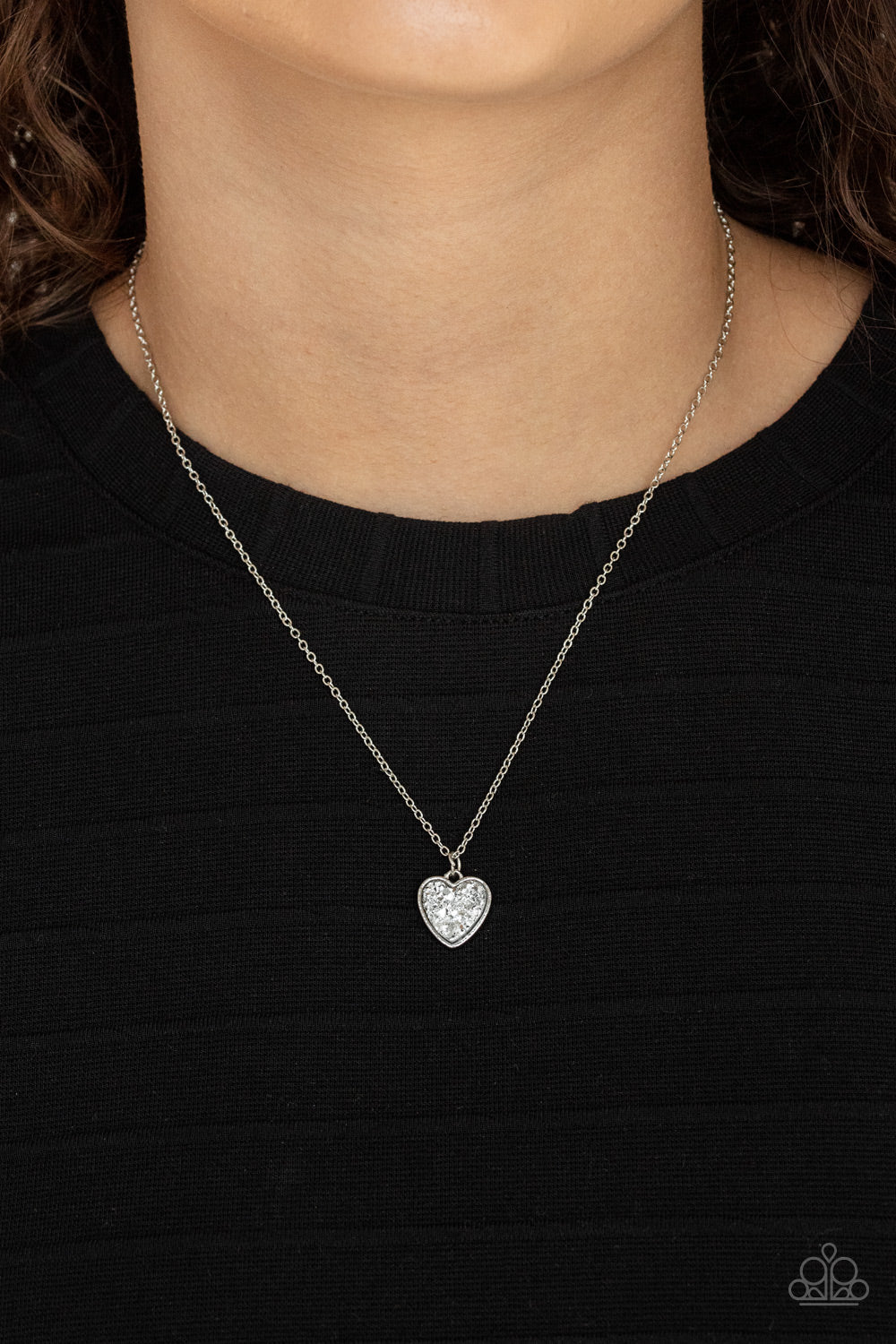 Paparazzi Necklaces - Pitter-Patter, Goes My Heart - Silver