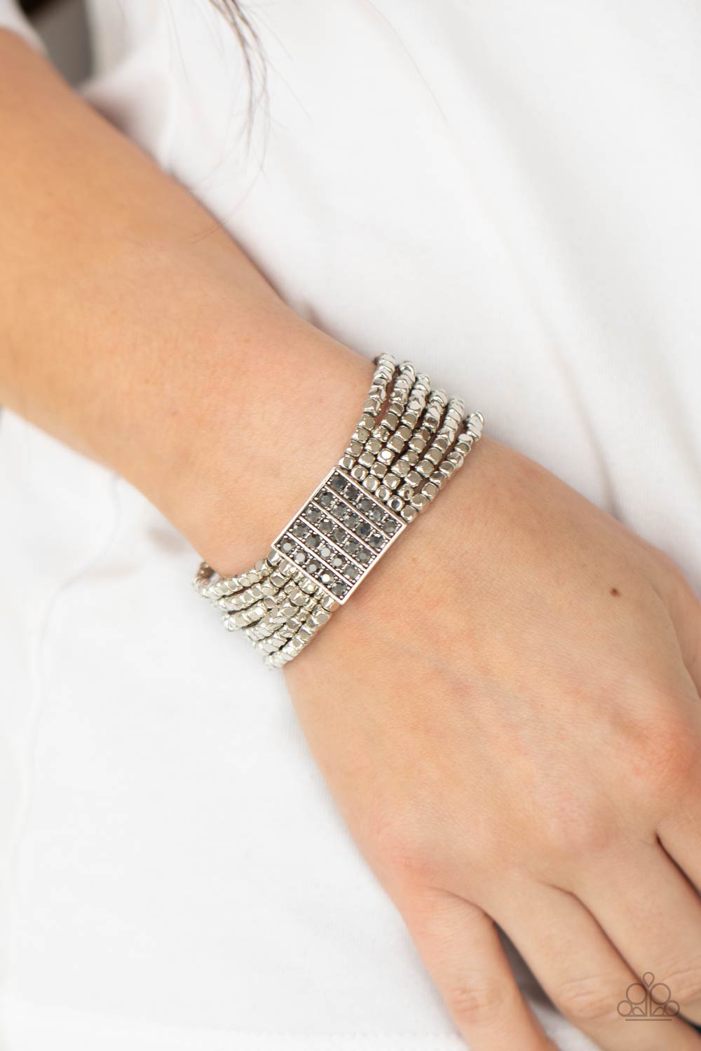 Paparazzi Bracelets Star-Studded Showcase - Silver