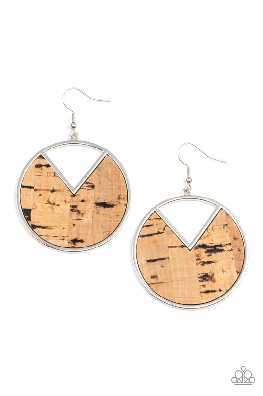 Paparazzi Earrings - Nod to Nature - Black