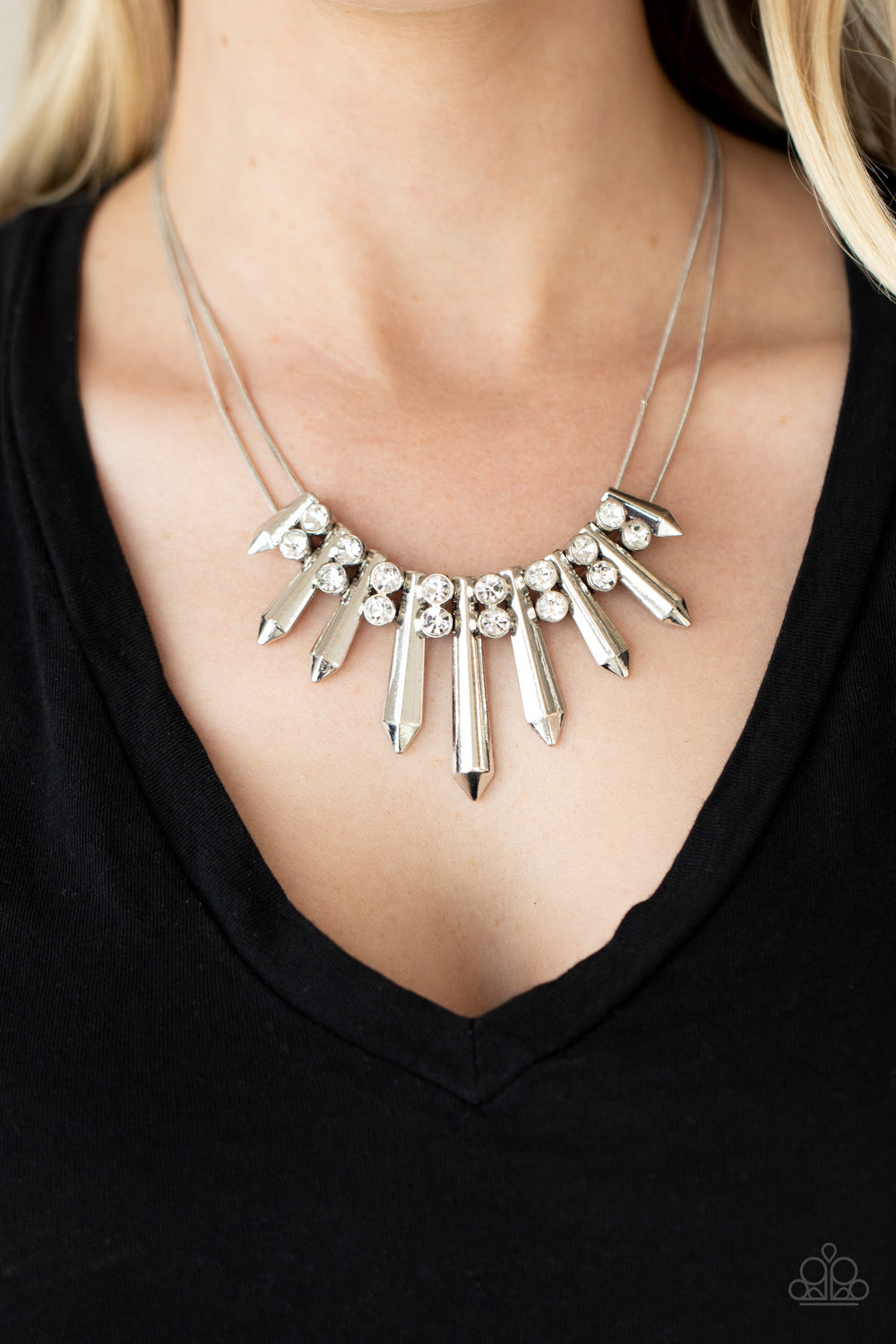 Paparazzi Necklaces - Dangerous Dazzle - White