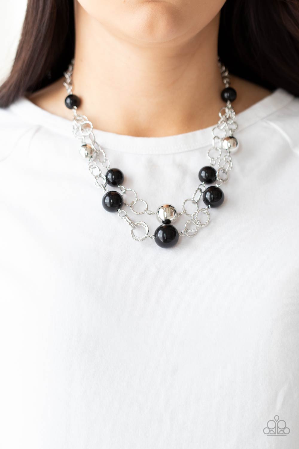 Paparazzi Necklaces - New Age Knockout - Black