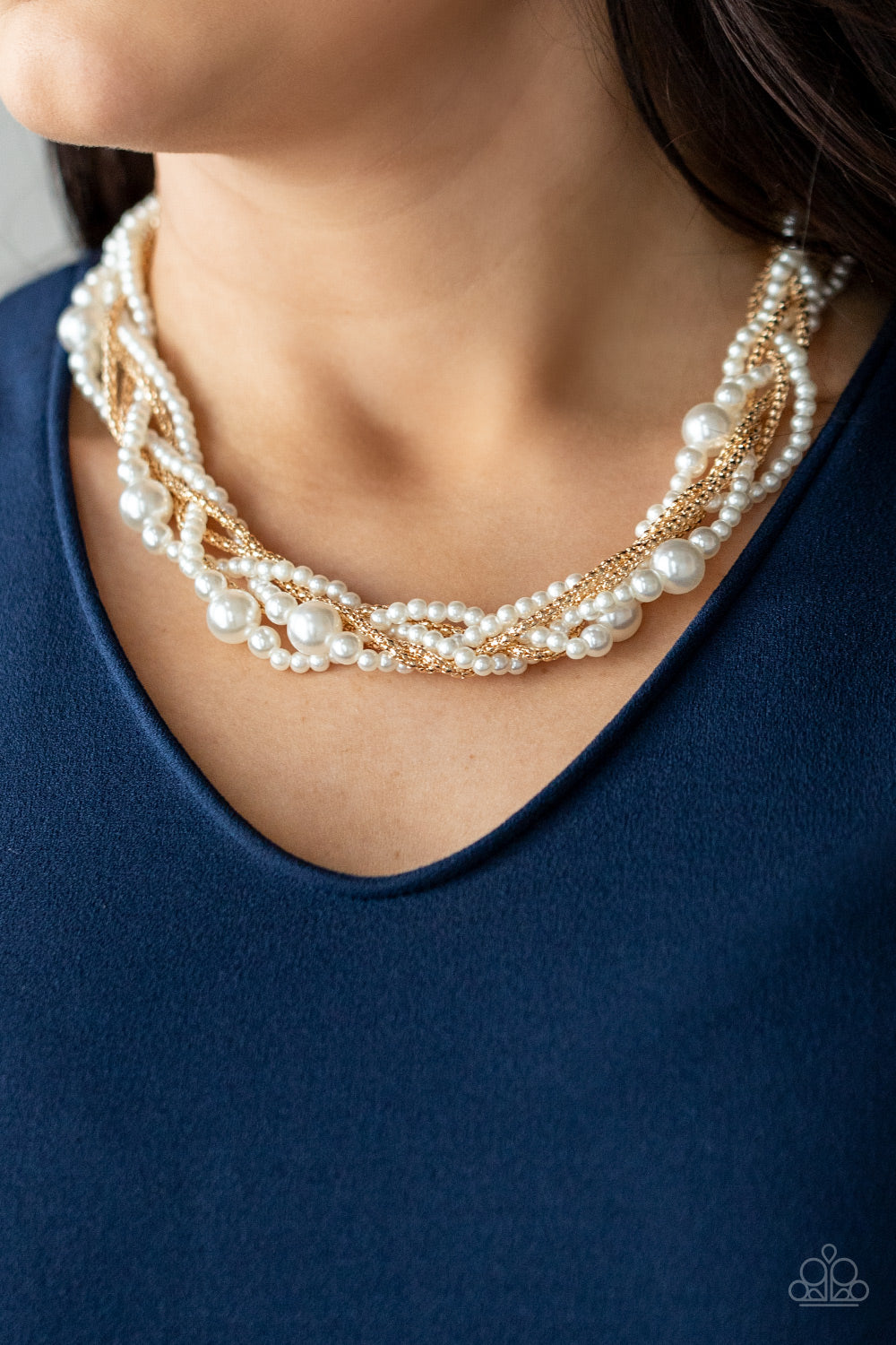 Paparazzi Necklaces - Royal Reminiscence - Gold