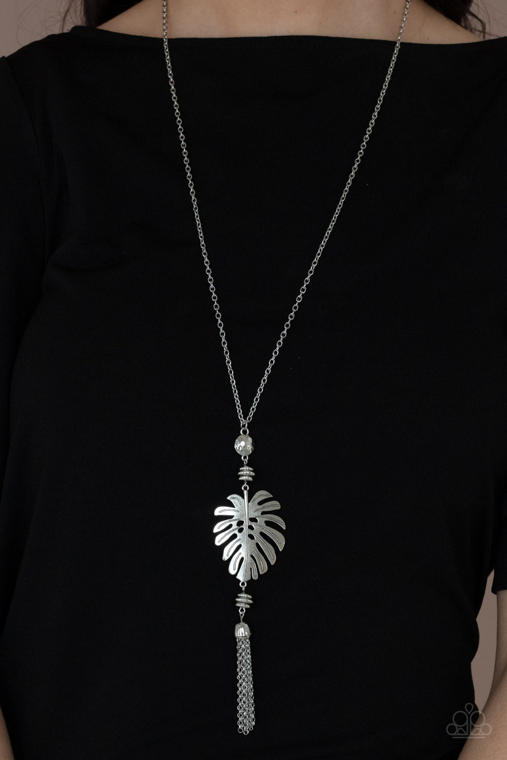 Paparazzi Necklaces - Palm Promenade - Silver