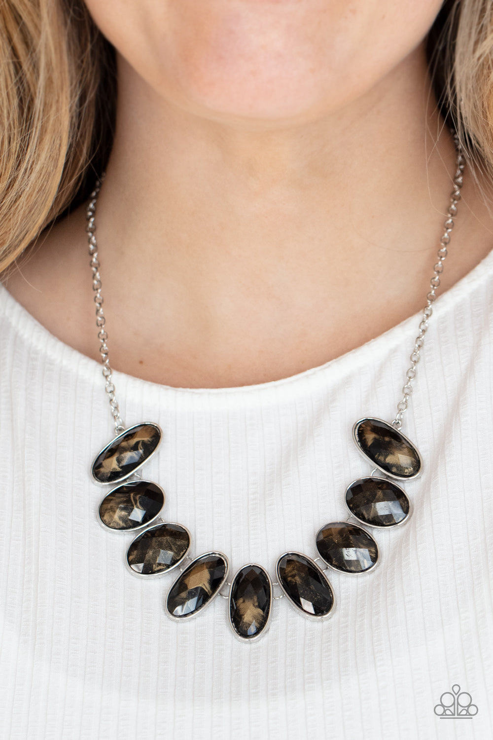 Paparazzi Necklaces - Elliptical Episode - Black