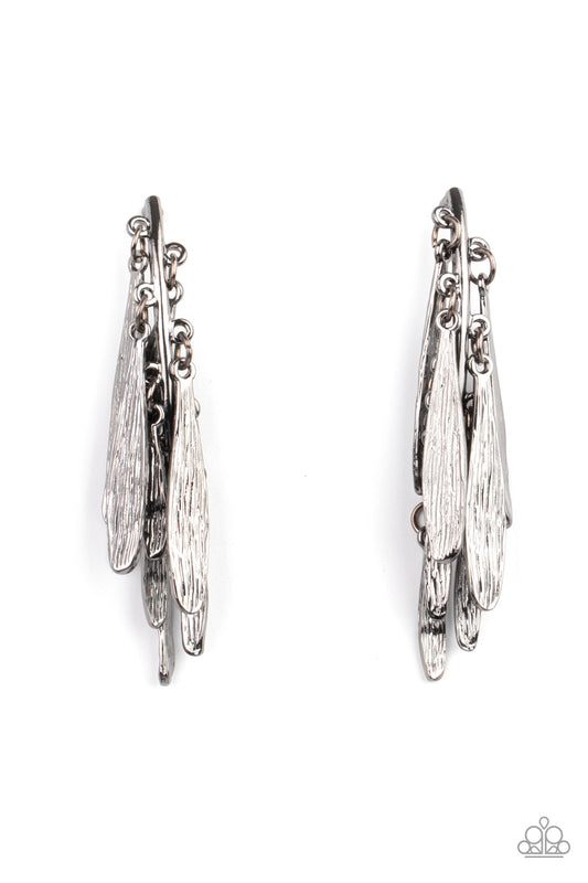 Paparazzi Earrings - Pursuing The Plumes - Black