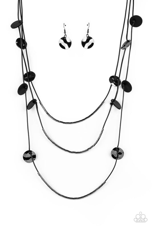 Paparazzi Necklaces - Alluring Luxe - Black